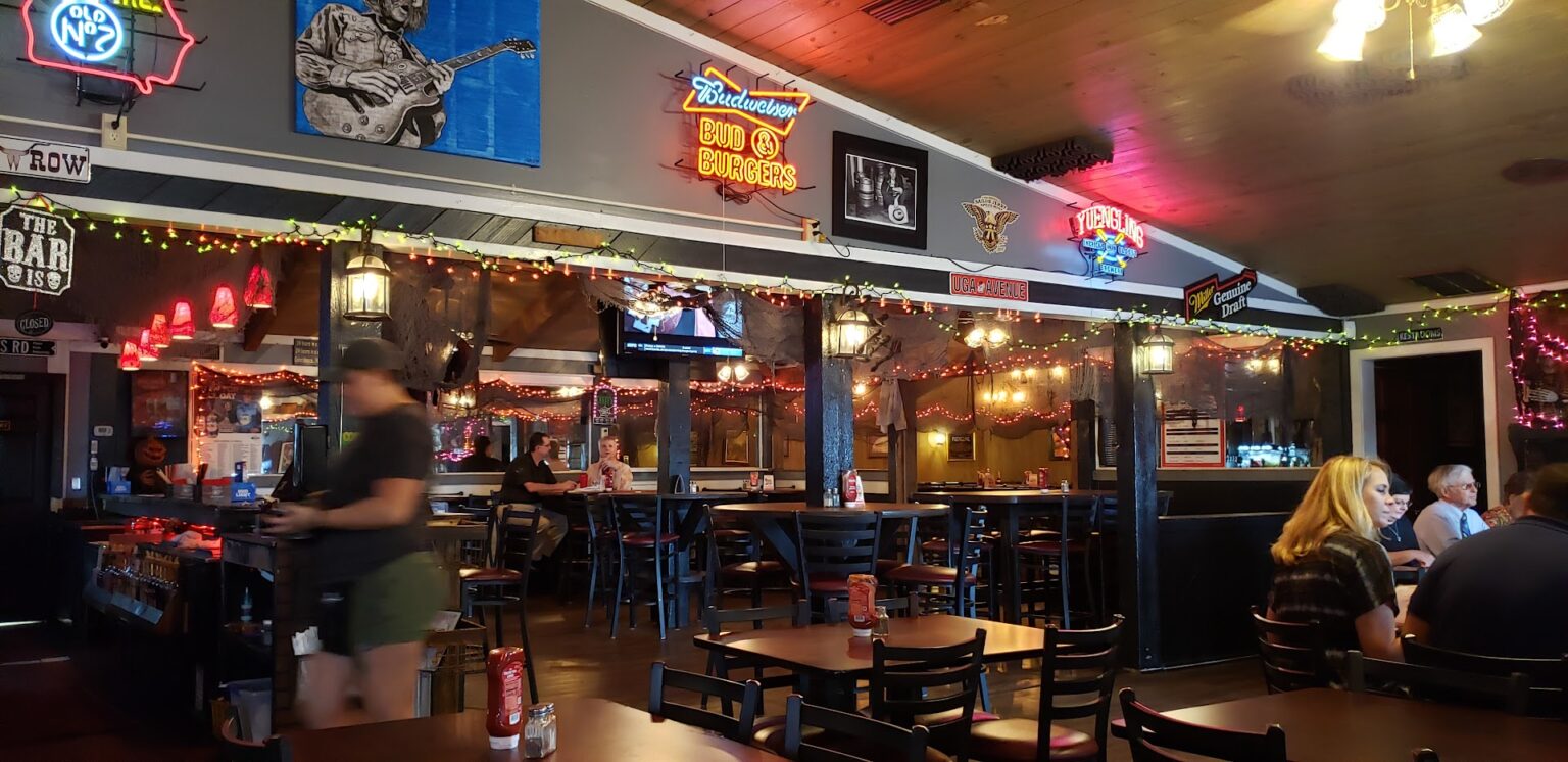 LL Creek Bar and Grill Waycross GA